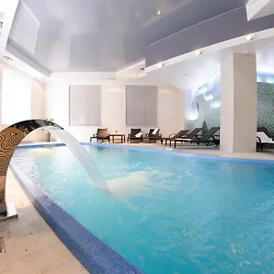 Hotel Taurus Hotel&spa, Lvov